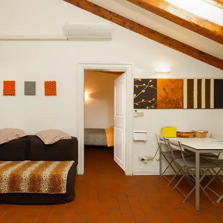 Apartamento Mansarda 23